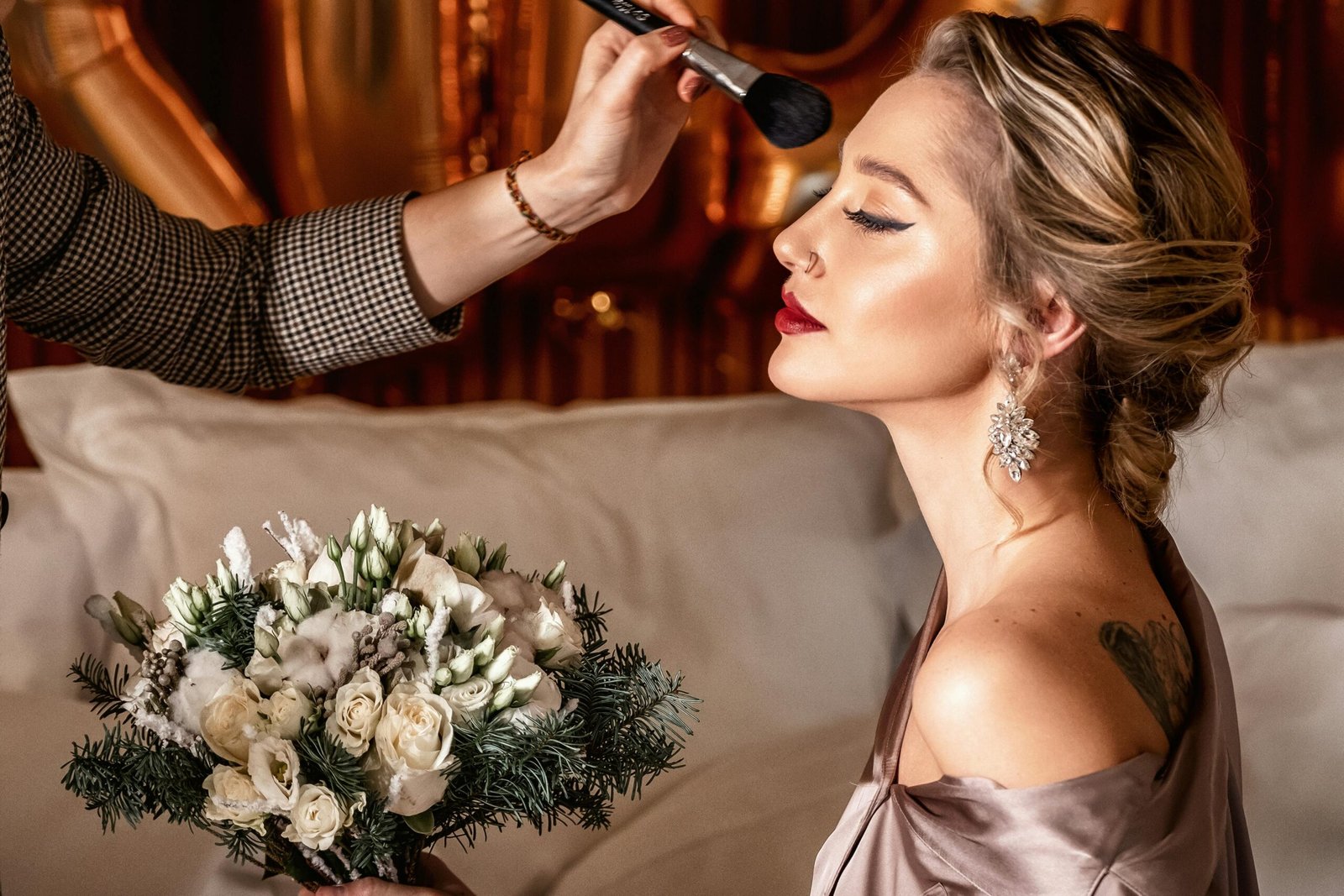 The Role of Software in Elevating Bridal Salon Services in Dubai