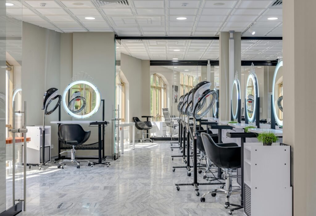 Choosing a Salon Design Theme